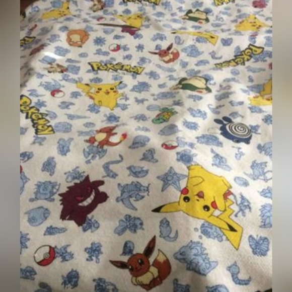 Vintage 1995 Pokemon print blanket - Picture 1 of 2